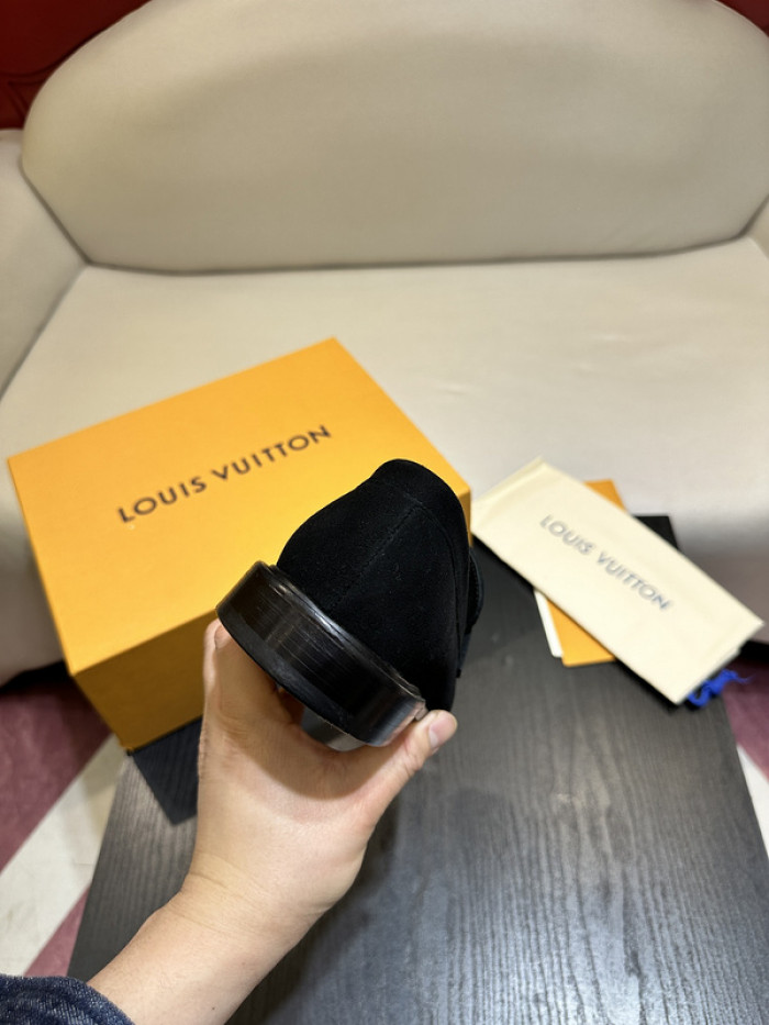 lovt loafer