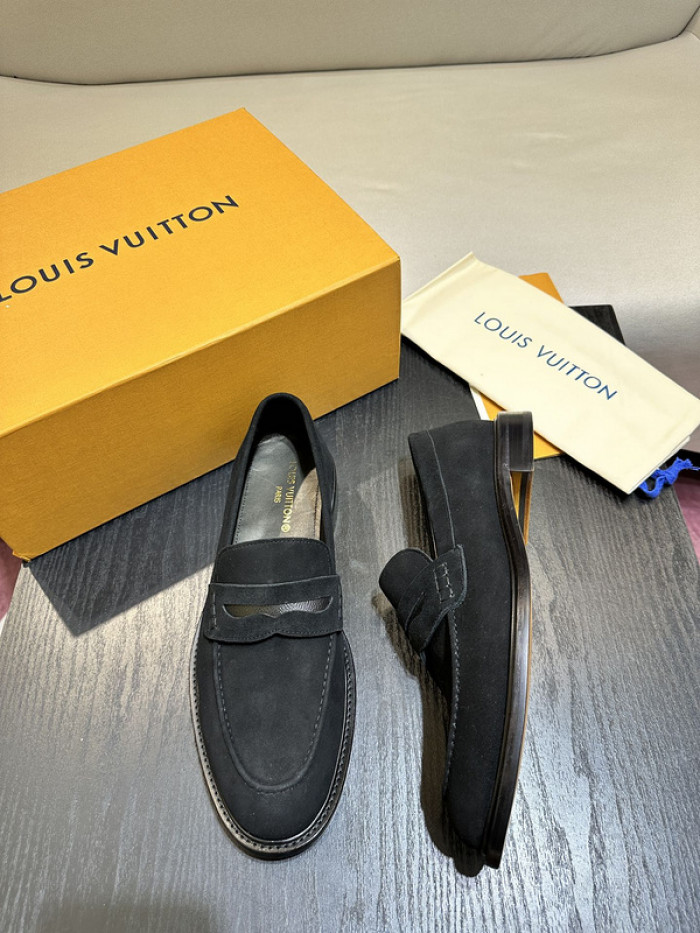 lovt loafer