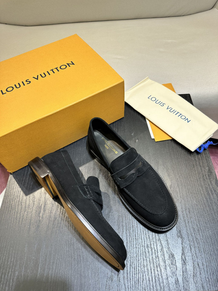 lovt loafer