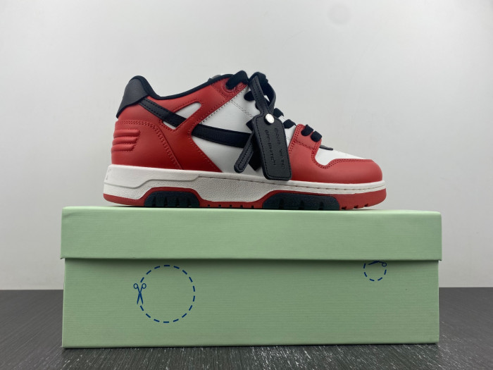 ofw out of office low-top leather sneakers 23061301