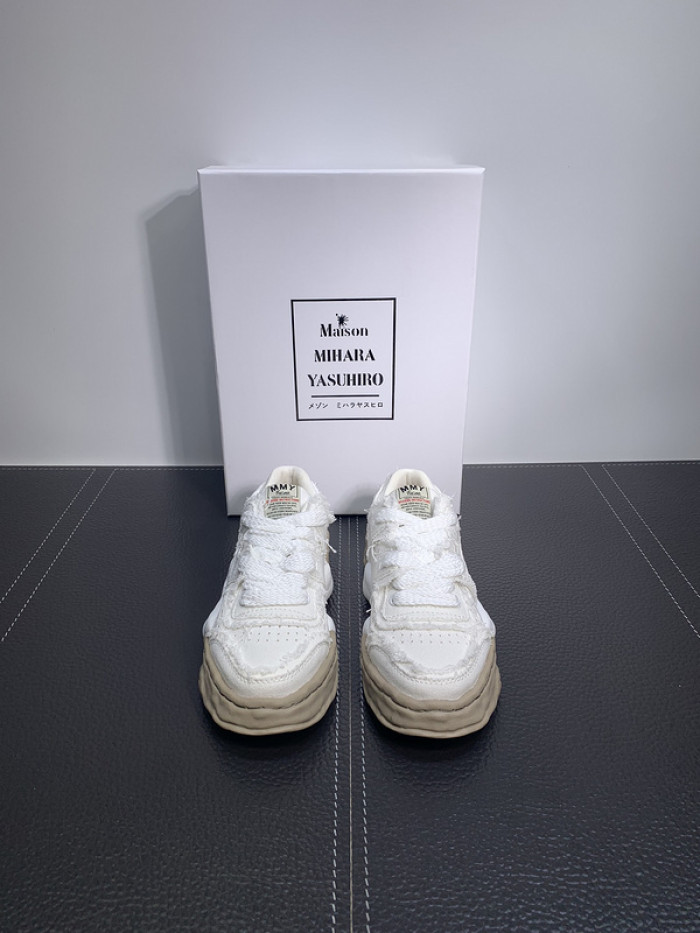 maison mihara yasuhiro sneaker