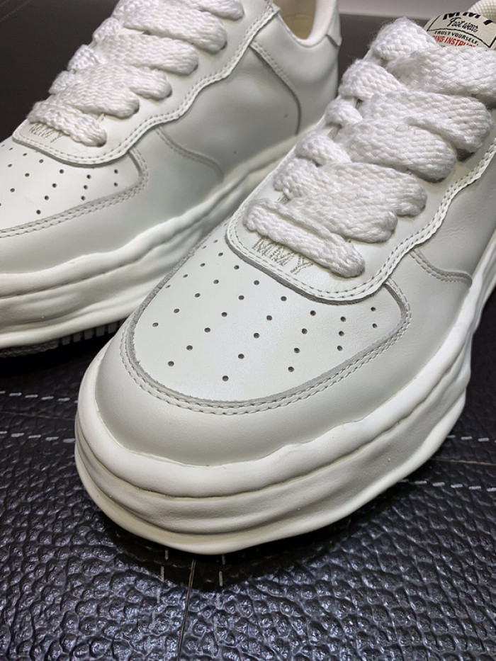 maison mihara yasuhiro sneaker