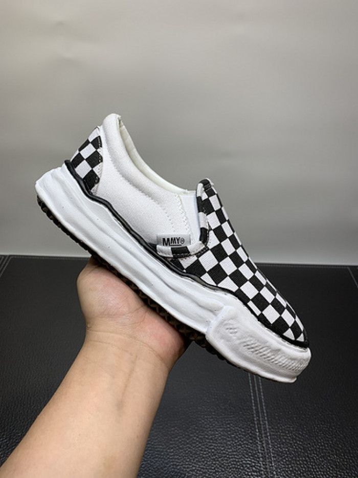 maison mihara yasuhiro sneaker