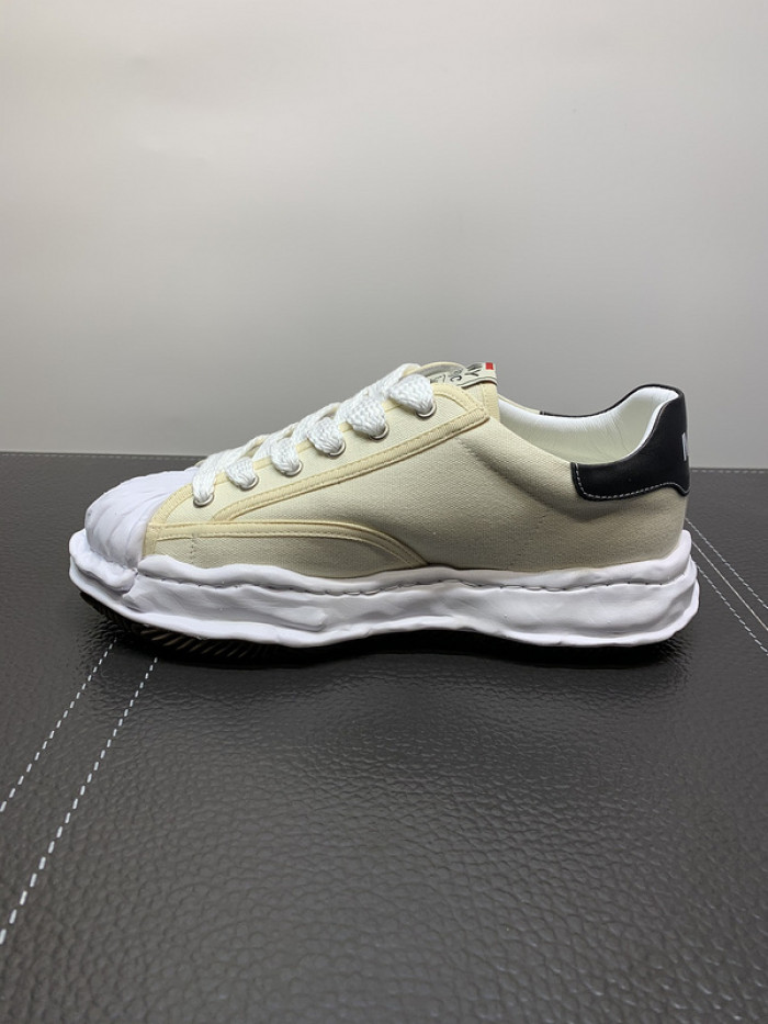 maison mihara yasuhiro sneaker