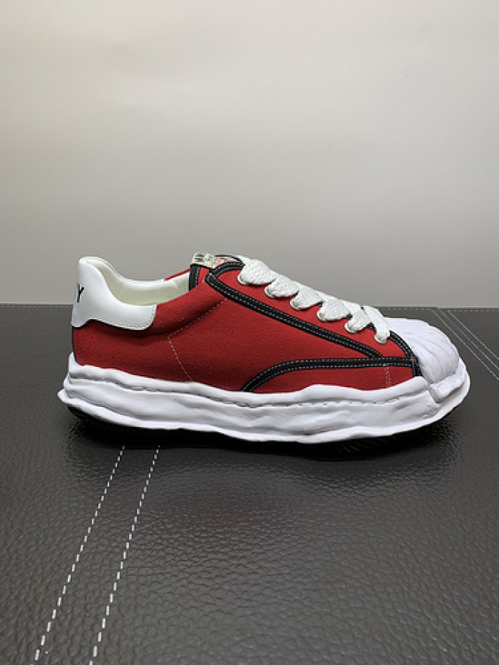 maison mihara yasuhiro sneaker