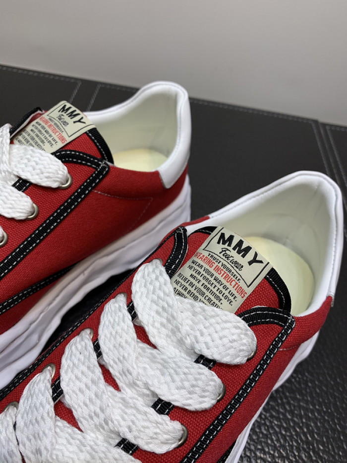 maison mihara yasuhiro sneaker