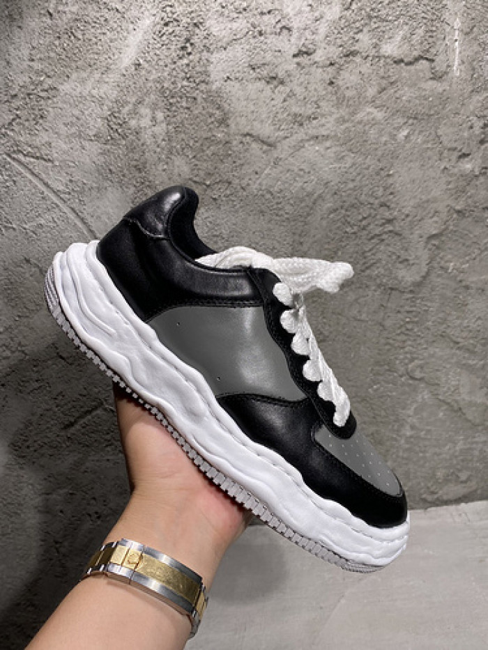 maison mihara yasuhiro sneaker