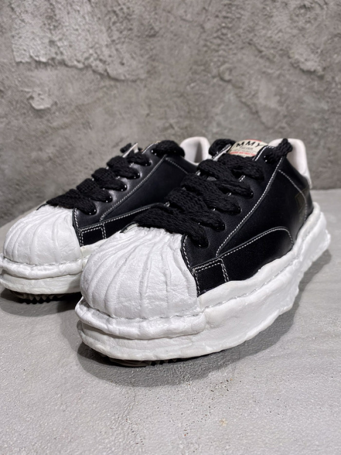 maison mihara yasuhiro sneaker