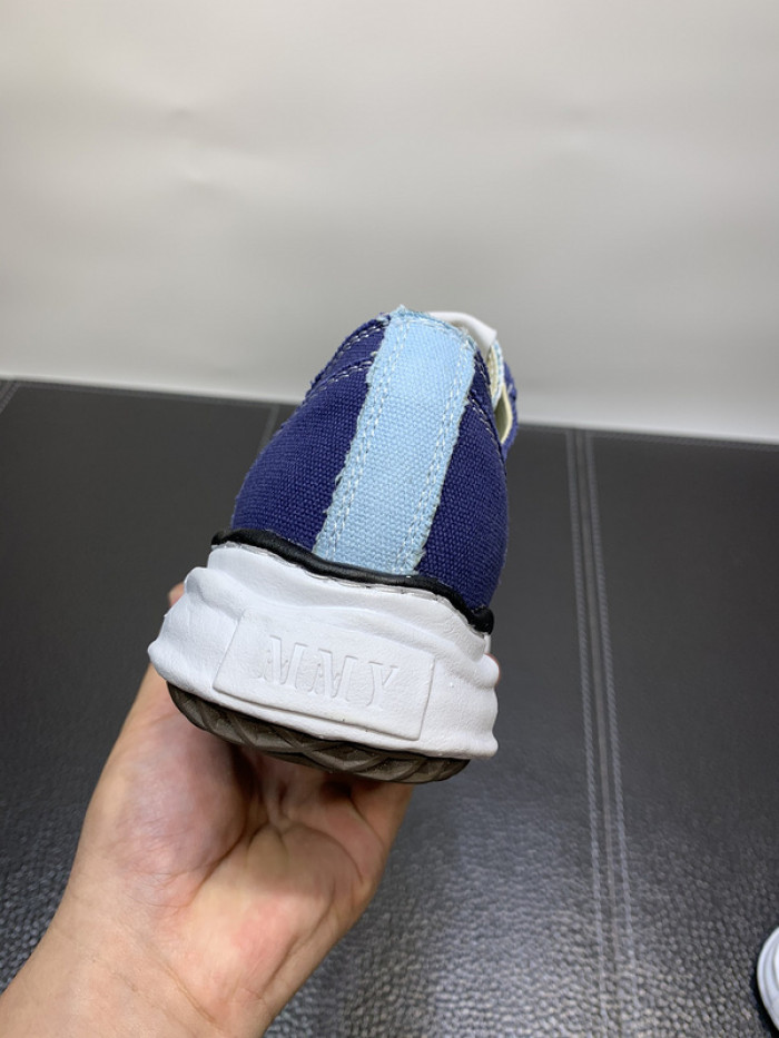 maison mihara yasuhiro sneaker