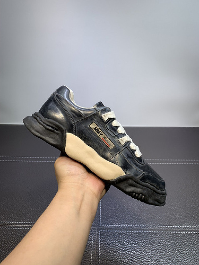 maison mihara yasuhiro sneaker
