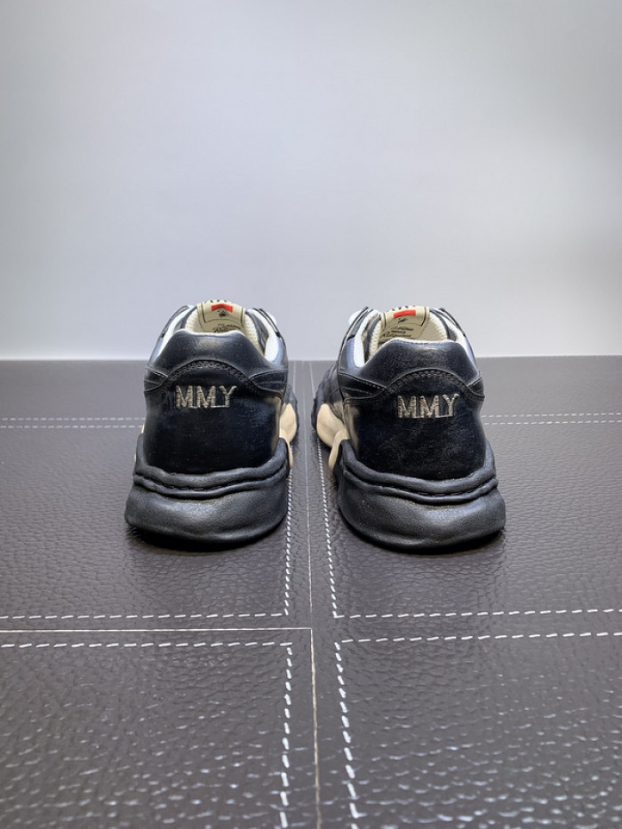 maison mihara yasuhiro sneaker