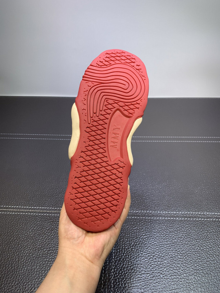 maison mihara yasuhiro sneaker