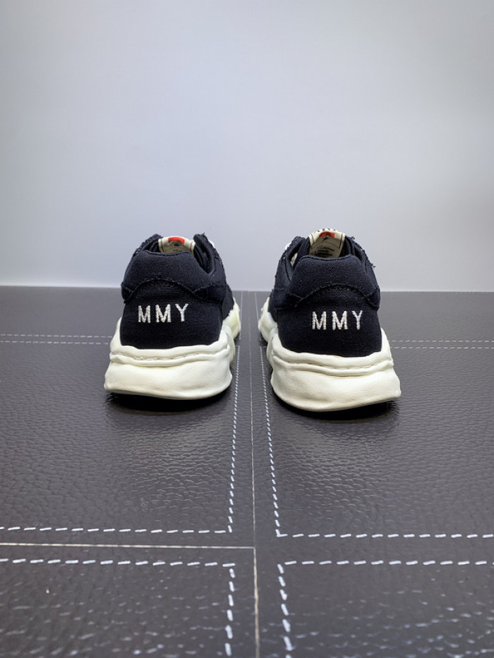 maison mihara yasuhiro sneaker