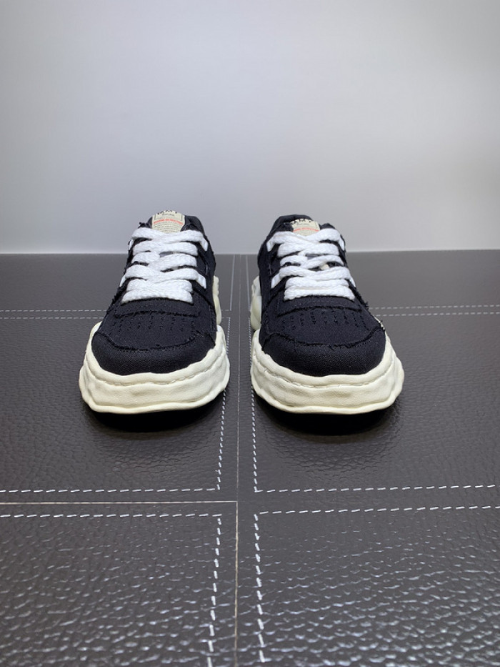 maison mihara yasuhiro sneaker