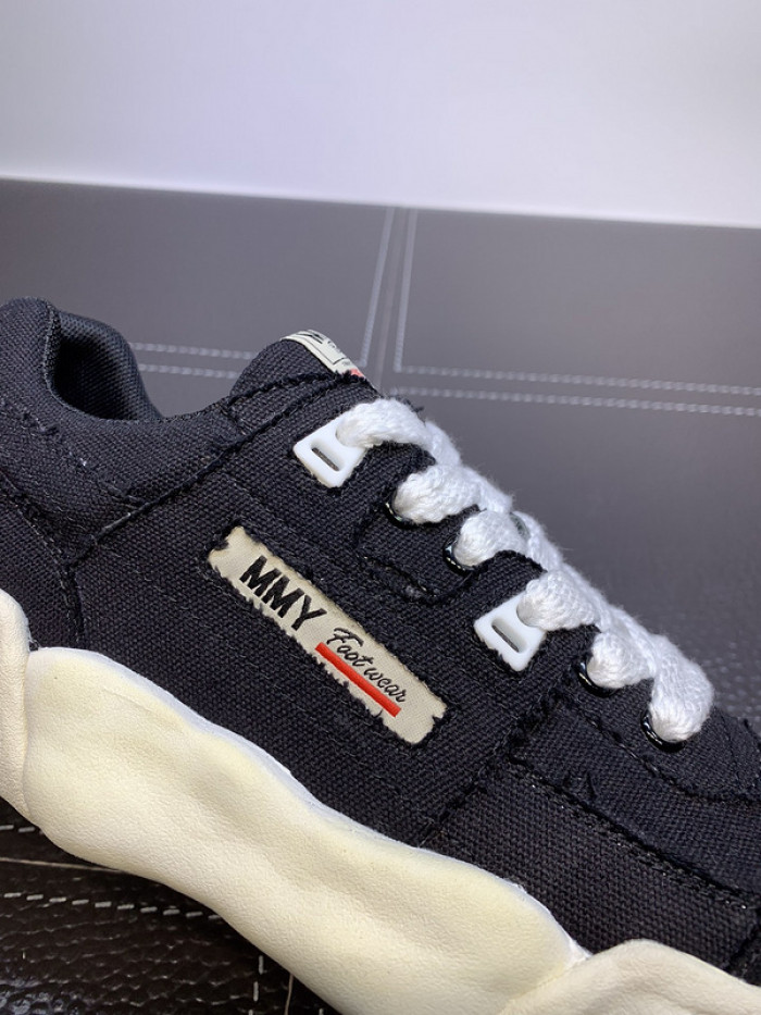 maison mihara yasuhiro sneaker