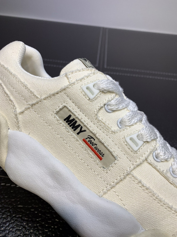 maison mihara yasuhiro sneaker