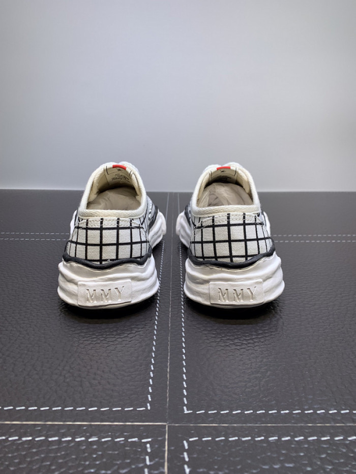 maison mihara yasuhiro sneaker