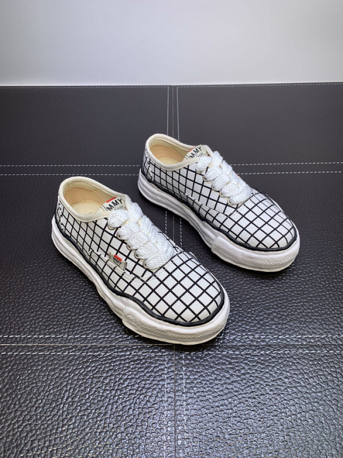 maison mihara yasuhiro sneaker