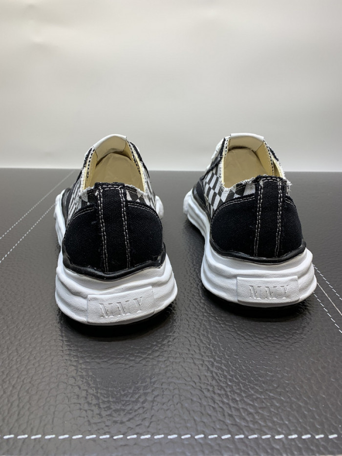 maison mihara yasuhiro sneaker