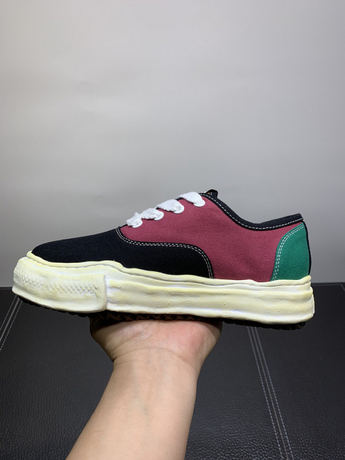 maison mihara yasuhiro sneaker