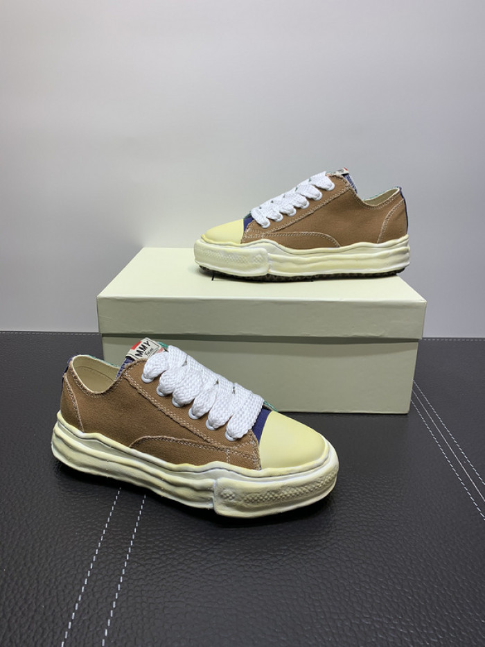 maison mihara yasuhiro sneaker