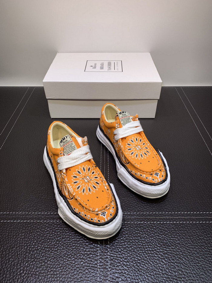 maison mihara yasuhiro sneaker