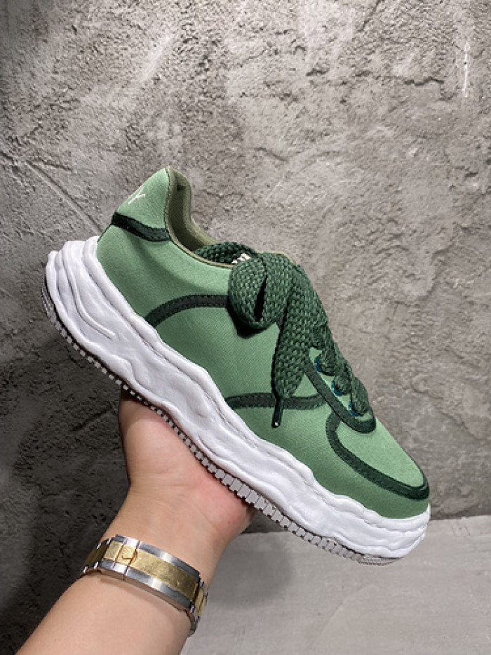 maison mihara yasuhiro sneaker