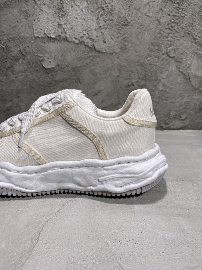 maison mihara yasuhiro sneaker