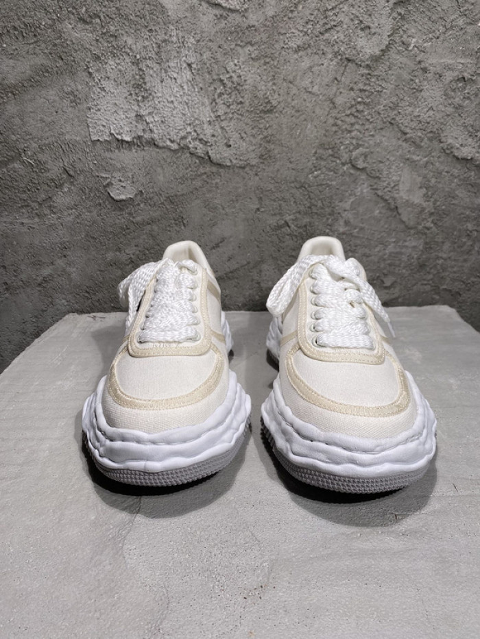 maison mihara yasuhiro sneaker
