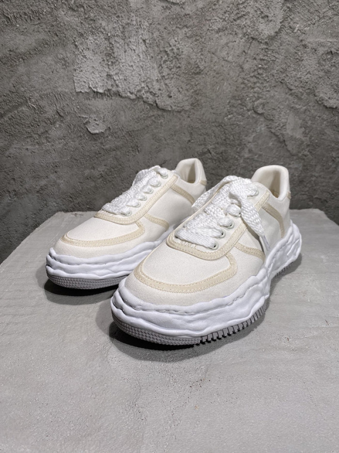maison mihara yasuhiro sneaker
