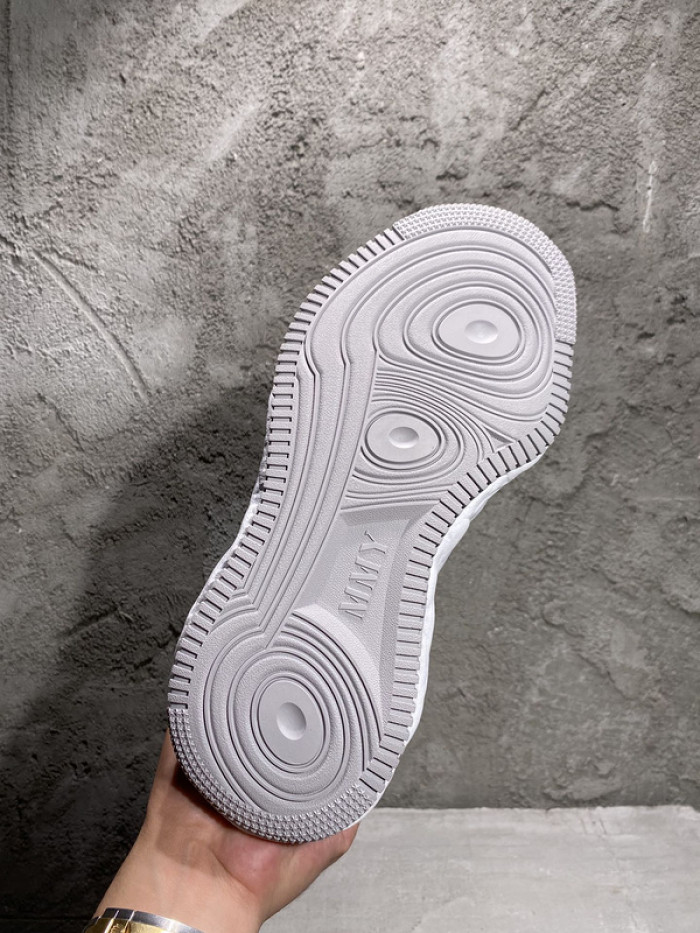 maison mihara yasuhiro sneaker