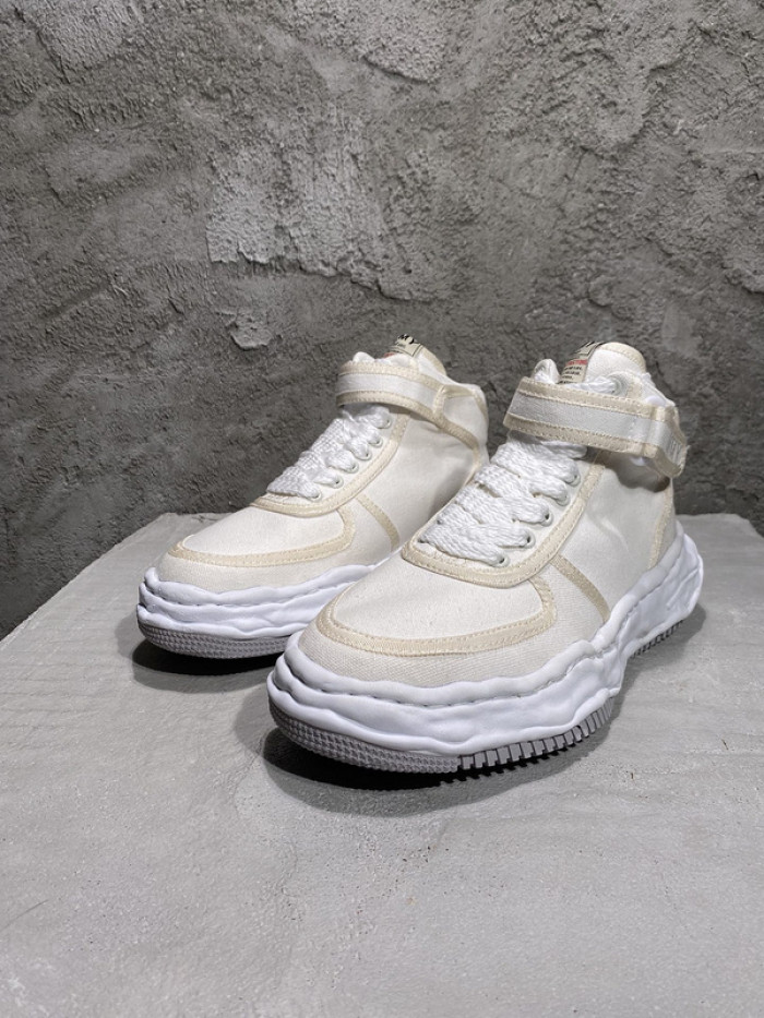 maison mihara yasuhiro sneaker