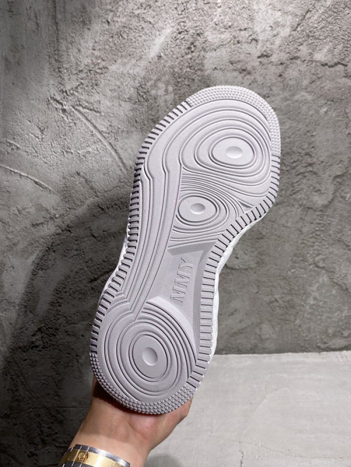 maison mihara yasuhiro sneaker