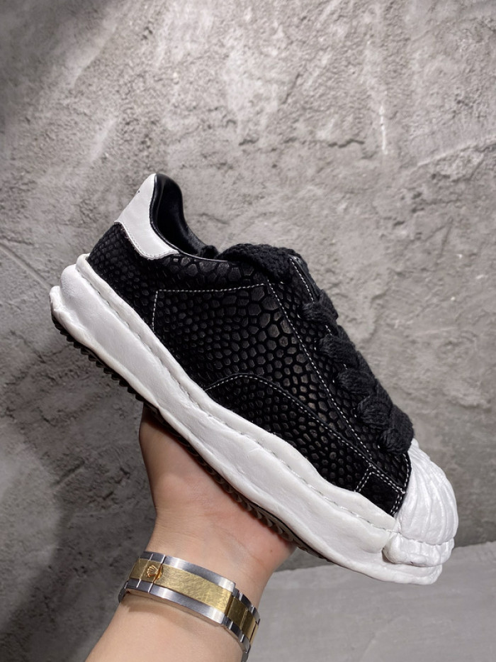 maison mihara yasuhiro sneaker