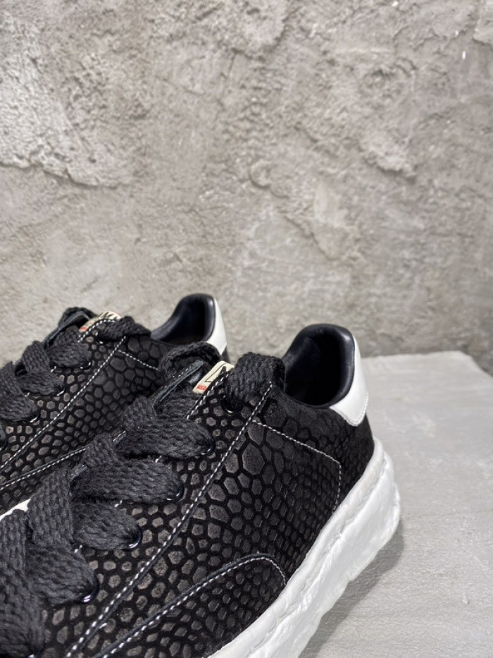 maison mihara yasuhiro sneaker