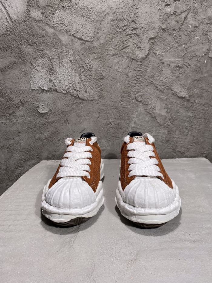 maison mihara yasuhiro sneaker