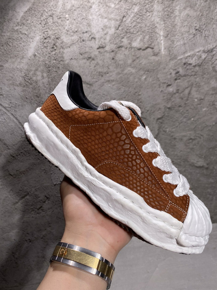 maison mihara yasuhiro sneaker