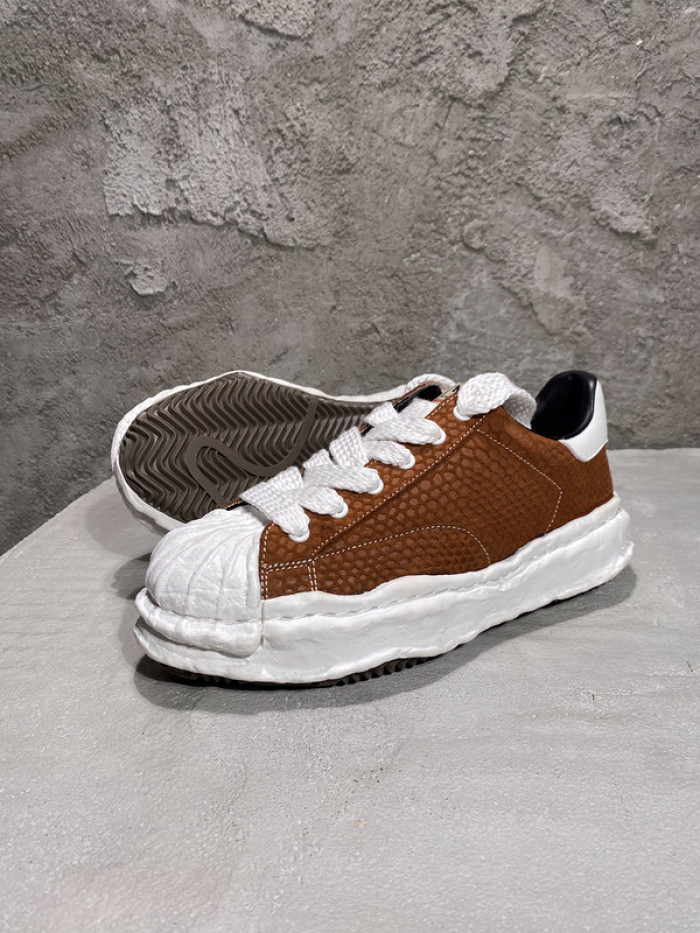 maison mihara yasuhiro sneaker