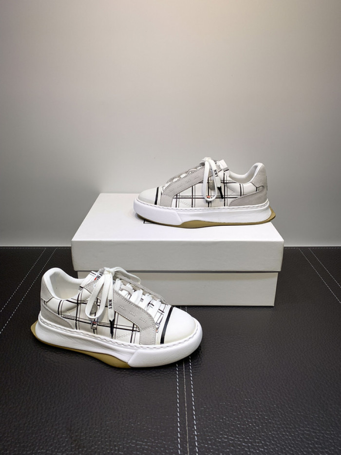 maison mihara yasuhiro sneaker