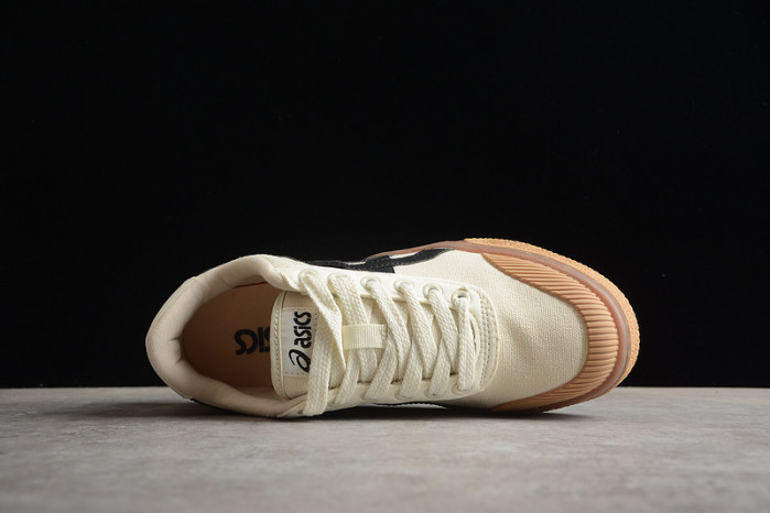 As*ic*s sneaker