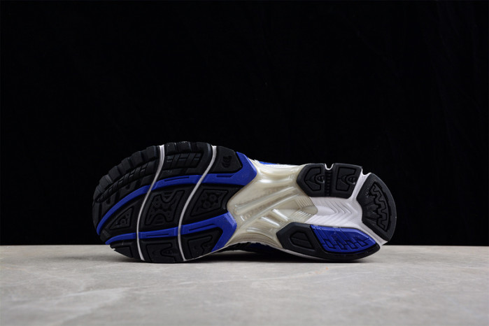 As*ic*s sneaker