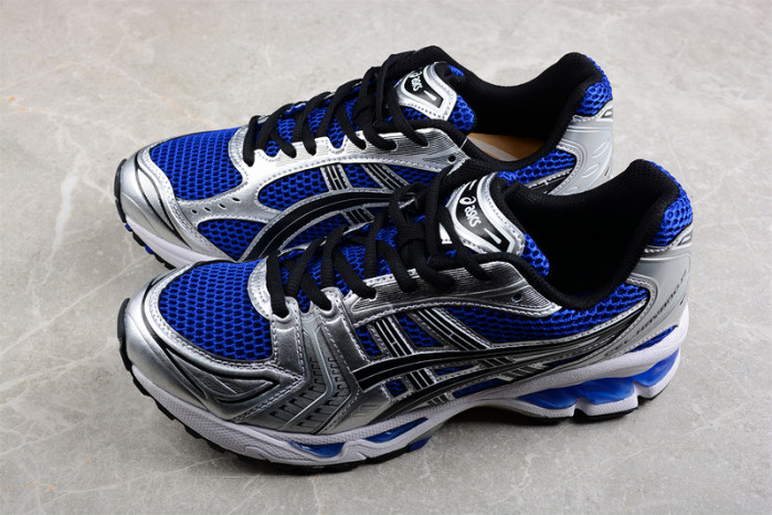 As*ic*s sneaker