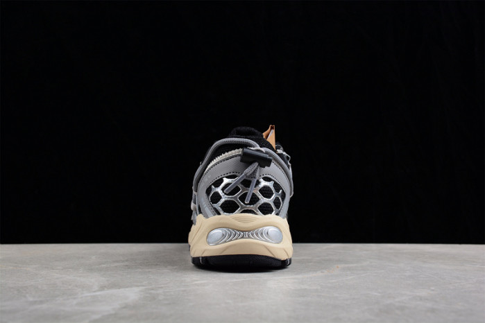 As*ic*s sneaker