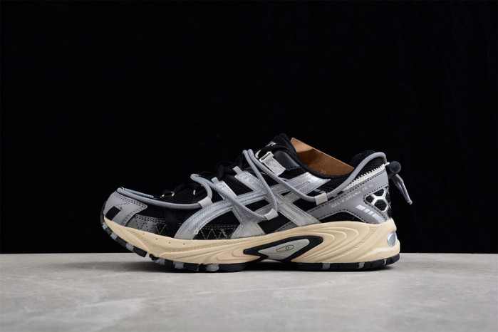 As*ic*s sneaker