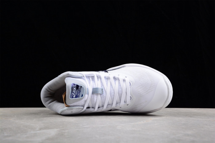 As*ic*s sneaker