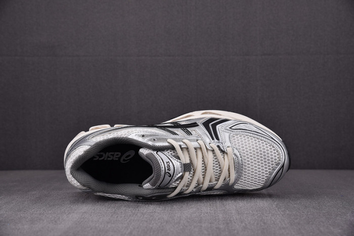 As*ic*s sneaker