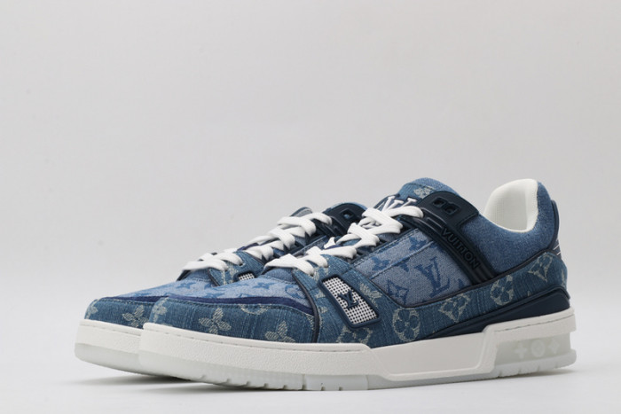 lovt sneaker