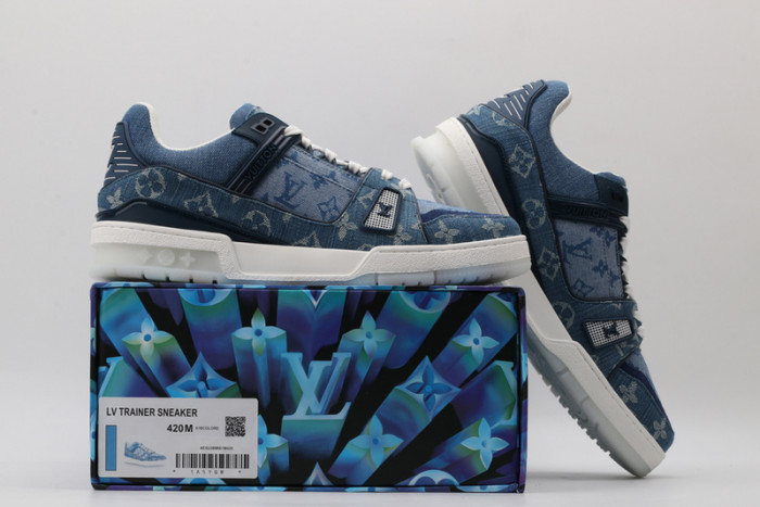 lovt sneaker