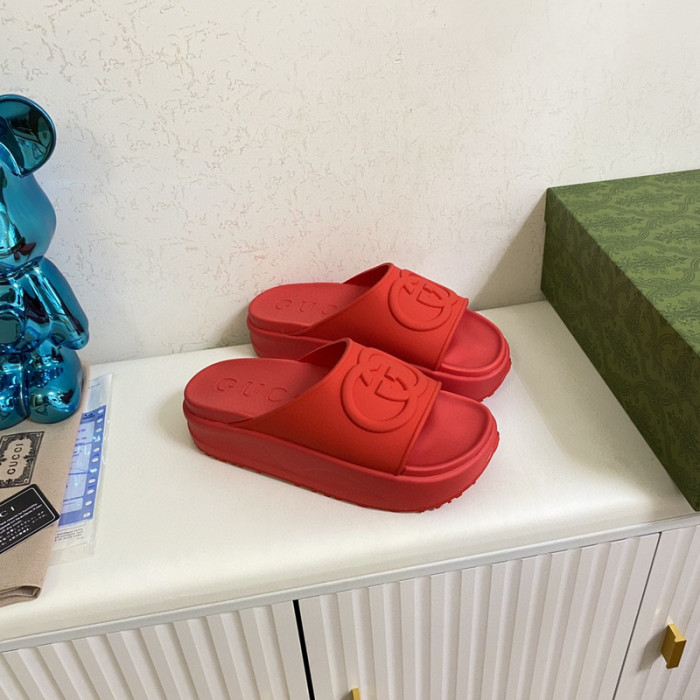 guc sandal