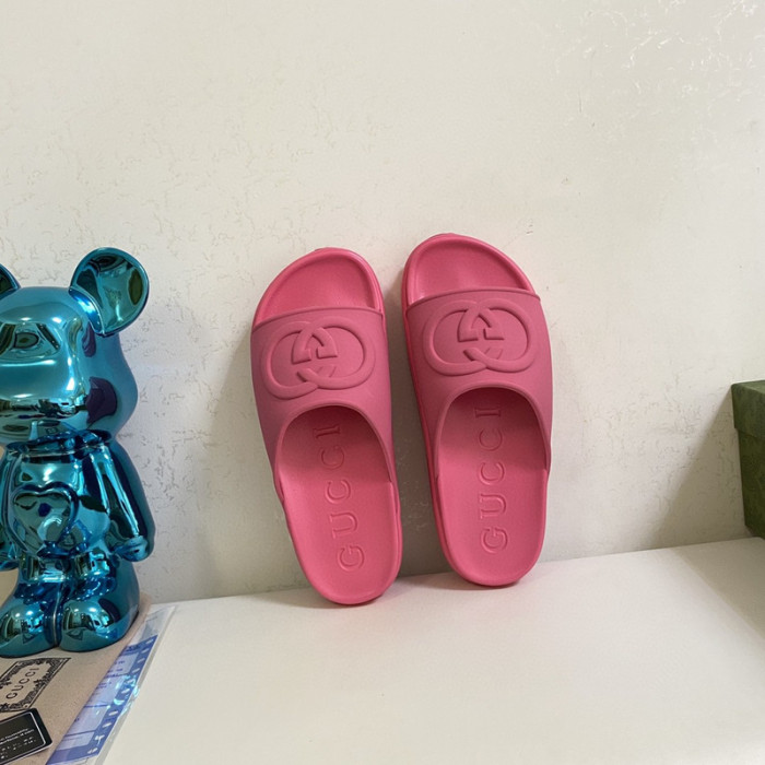guc sandal